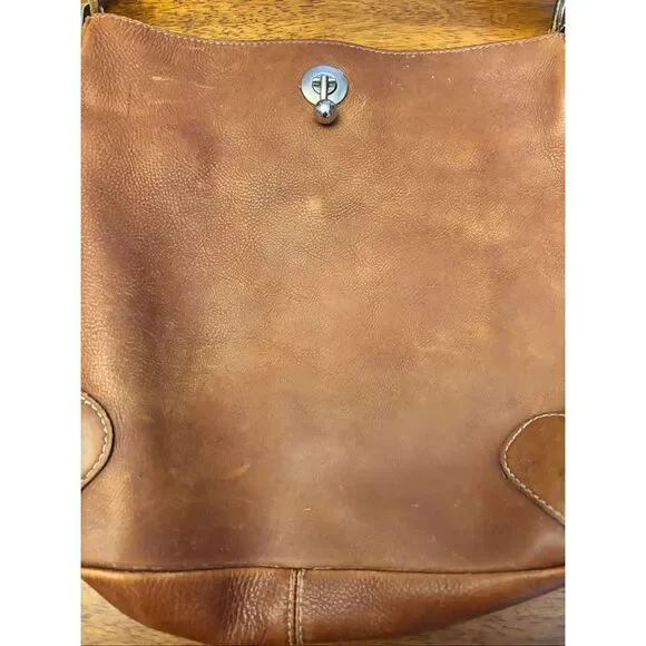 Leather shoulder bag - Picture 2 of 16